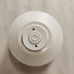 Red Smoke Alarms 240 Volt Surface Mounted Photoelectric Wired Interconnect Smoke Alarm With 9 Volt Battery Backup